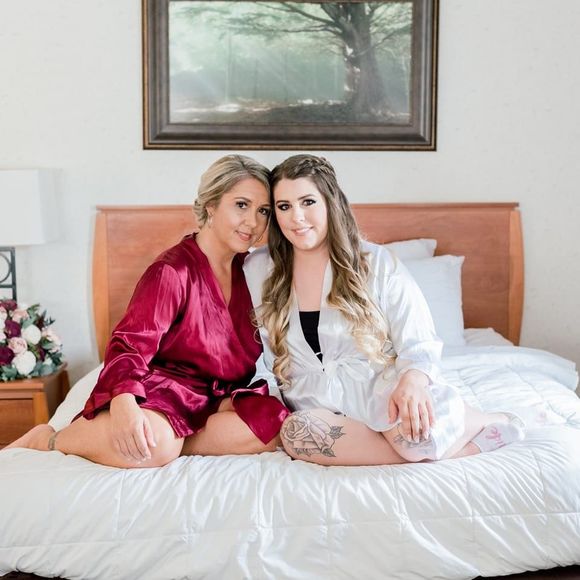 Meet your Posher, Dawn - Picture 1 of 4